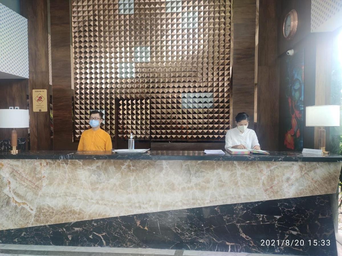 Hotel Saffron Crest Siliguri Extérieur photo